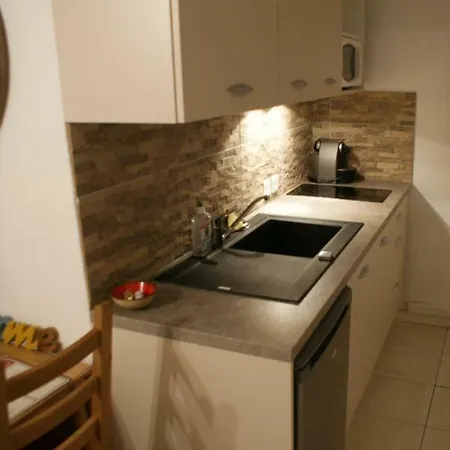 Le Nid De Cigogne Colmar
